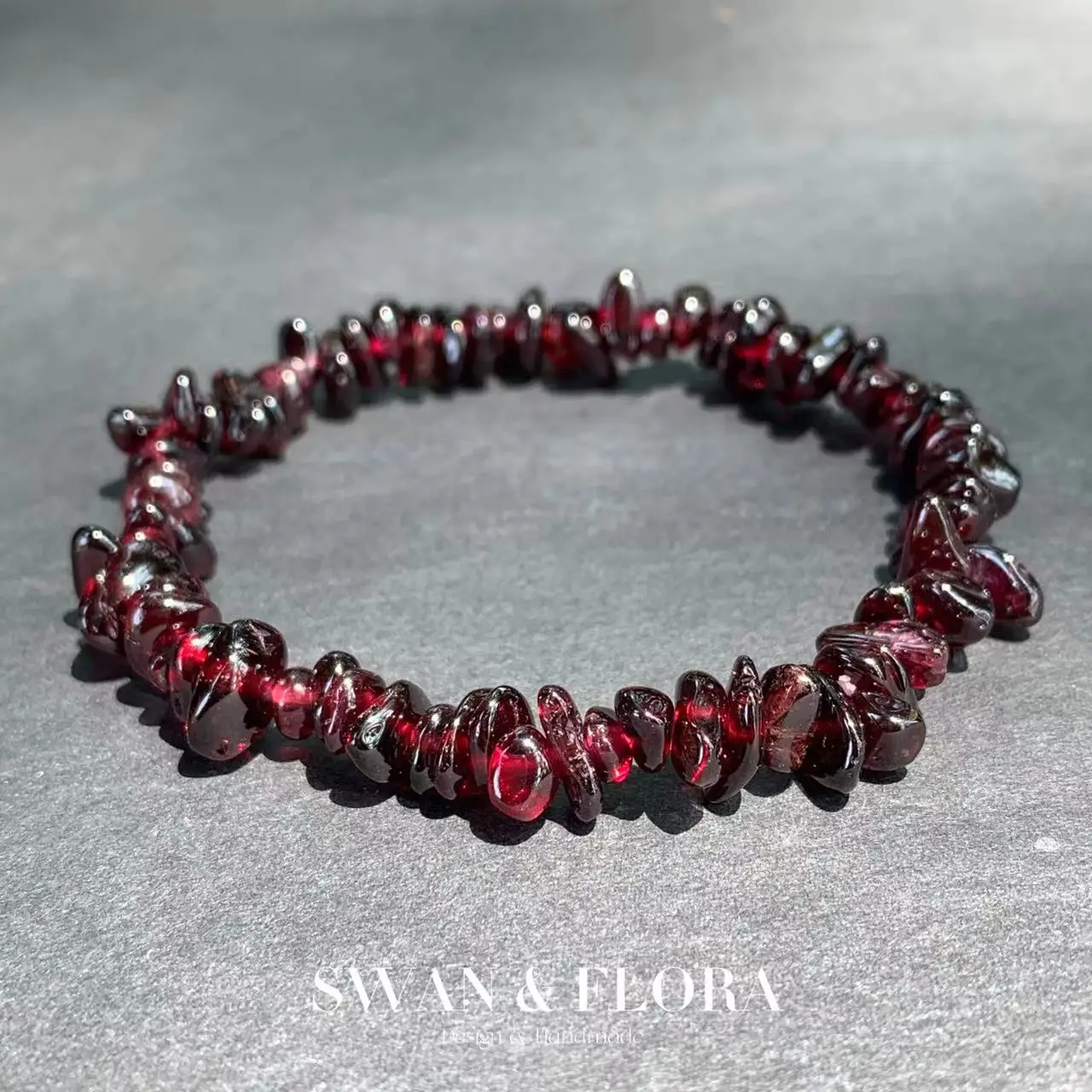 여자를위한 천연 가닛 팔찌 크리스탈 팔찌 쥬얼리 레드  - Gemstone Bracelet Healing 리뷰 및 가격