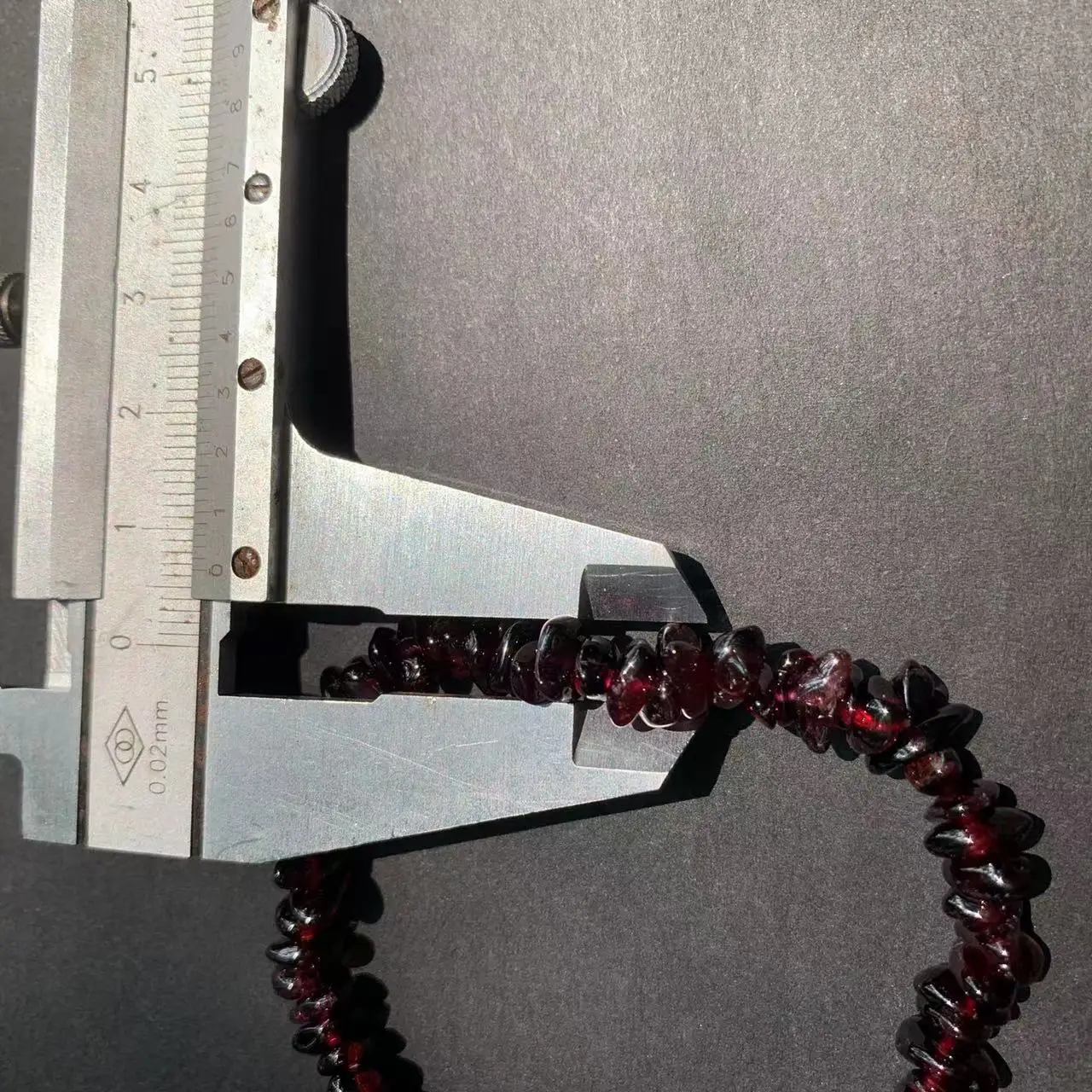 여자를위한 천연 가닛 팔찌 크리스탈 팔찌 쥬얼리 레드  - Gemstone Bracelet Healing 리뷰 및 가격