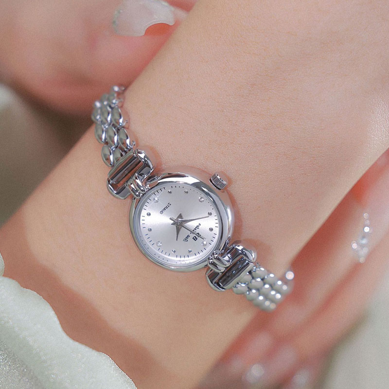 여성용 럭셔리 아이스 블루 실버 시계 팔찌, 절묘한 작 - Jewelry Watches Silver 리뷰 및 가격