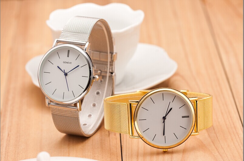 새로운 유명 실버 캐주얼 제네바 쿼츠 시계 여성 금속  - Jewelry Watches Silver 리뷰 및 가격